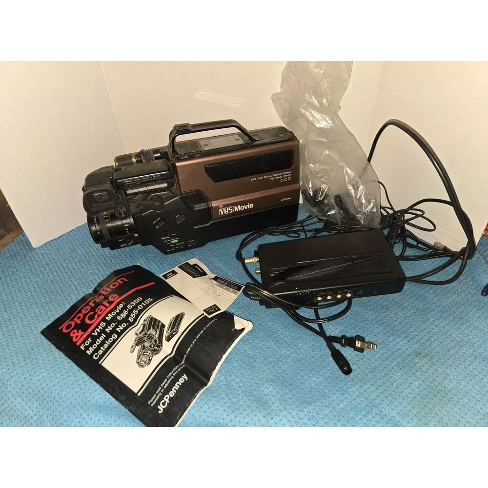 JC Penney VHS Camcorder W Case 686-5360 - UNTESTED